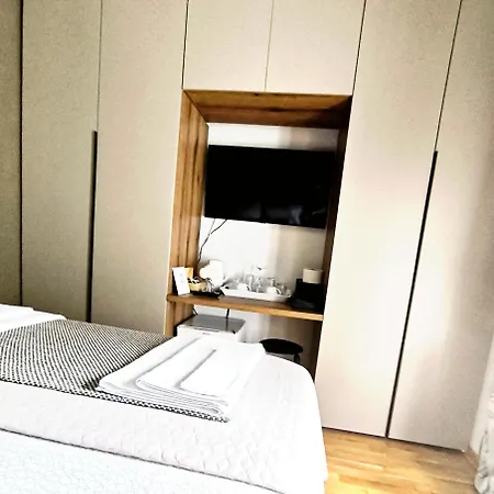 Pensionat Bonbon And 2*